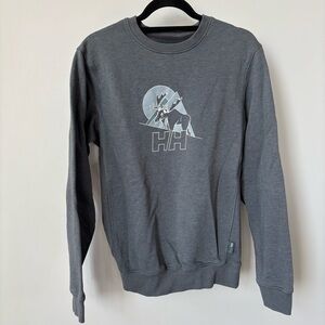 Helly Hansen Long Sleeved Sweatshirt with Moose Decal Size M
